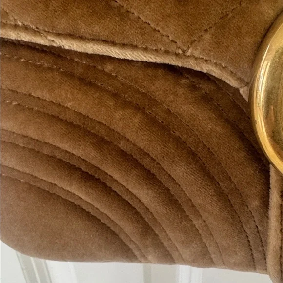 Gucci Tan Double G Marmont Medium Velvet Shoulder Bag - Picture 3 of 9